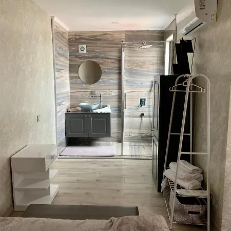 Grand Altunhan מלון